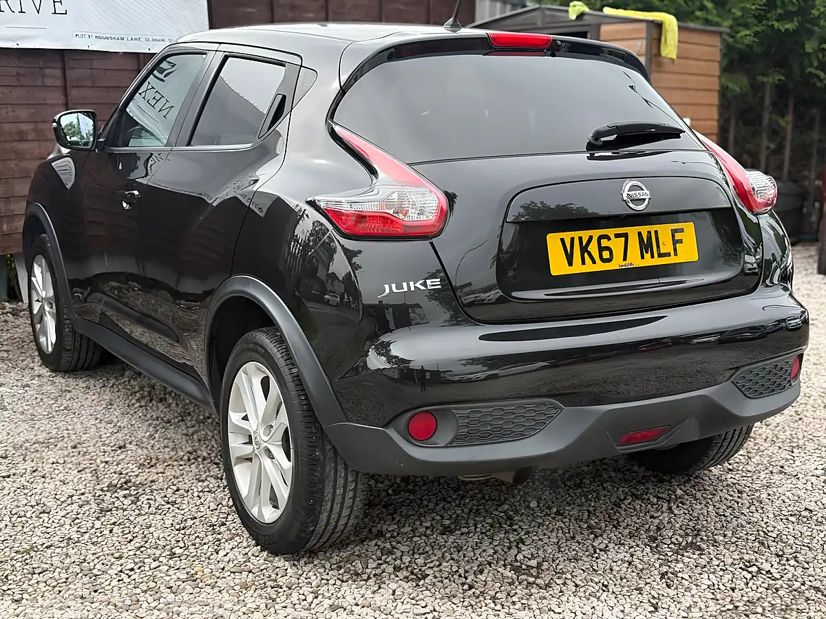 Used 2017 Nissan Juke N-Connecta Black - Interior and Exterior details 3