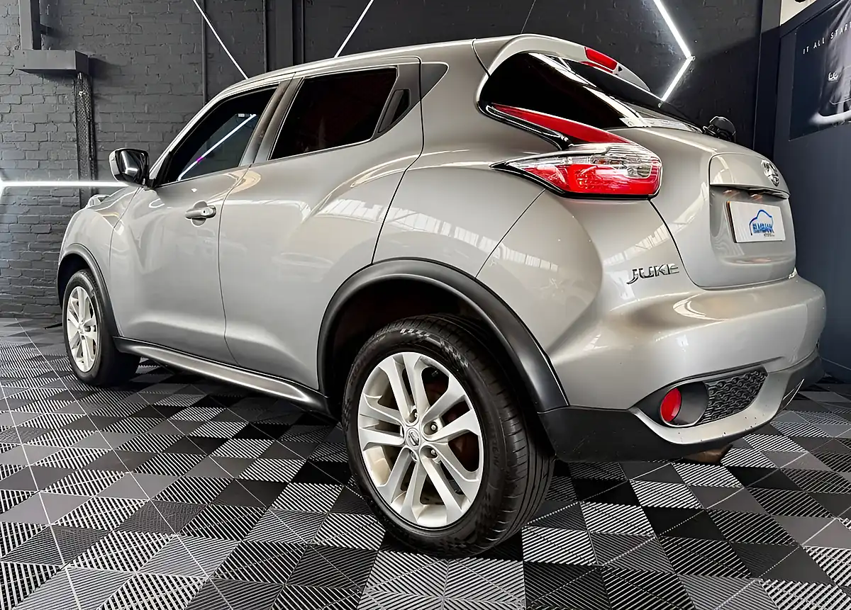 Used 2017 Nissan Juke N-Connecta Blade Silver - Interior and Exterior details 14