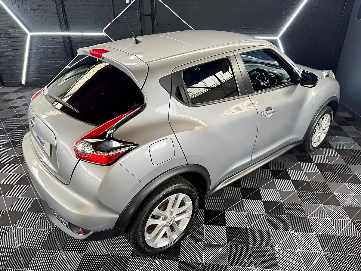 Used 2017 Nissan Juke N-Connecta Blade Silver - Interior and Exterior details 18