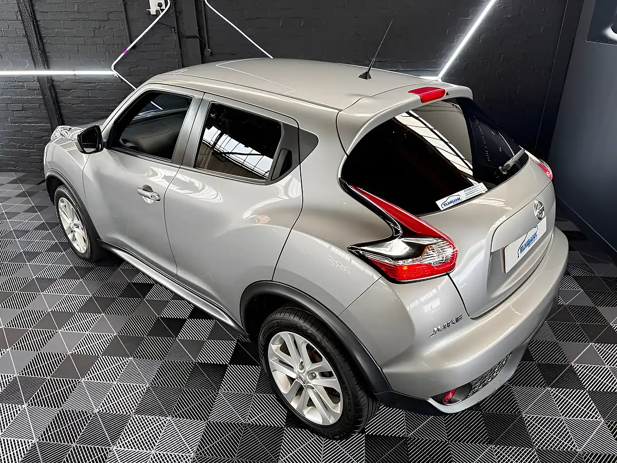 Used 2017 Nissan Juke N-Connecta Blade Silver - Interior and Exterior details 20