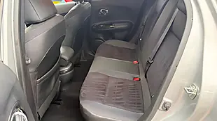 Used 2017 Nissan Juke N-Connecta Blade Silver - Interior and Exterior details 12