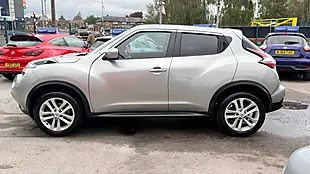Used 2017 Nissan Juke N-Connecta Blade Silver - Interior and Exterior details 6