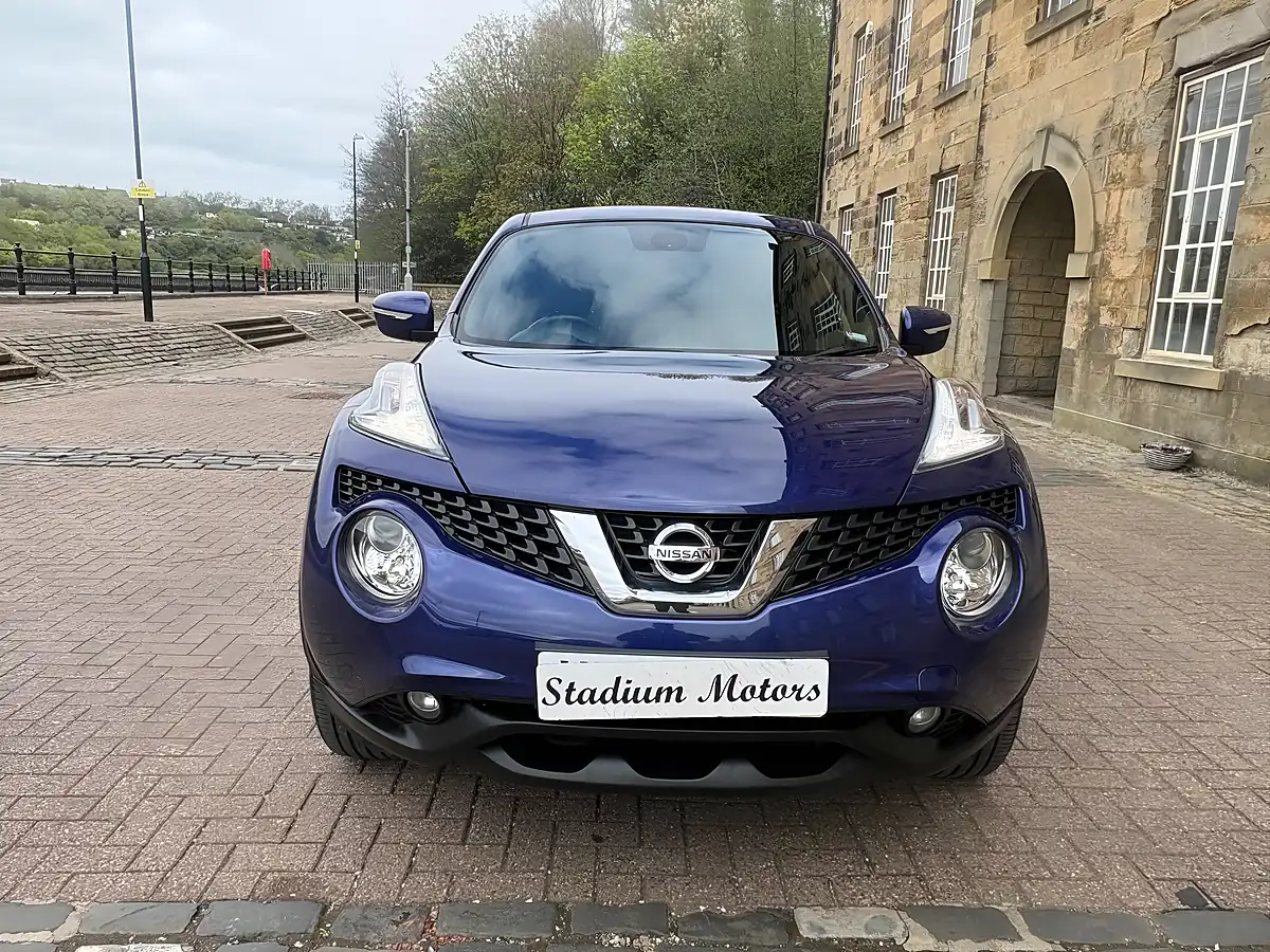 Used 2017 Nissan Juke N-Connecta Blue - Interior and Exterior details 13