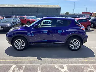 Used 2017 Nissan Juke N-Connecta Blue - Interior and Exterior details 10