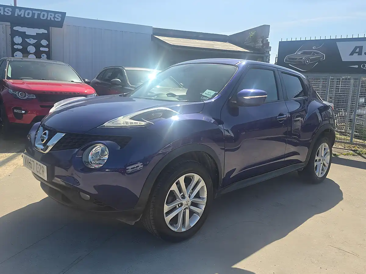 Used 2017 Nissan Juke N-Connecta Blue - Interior and Exterior details 3
