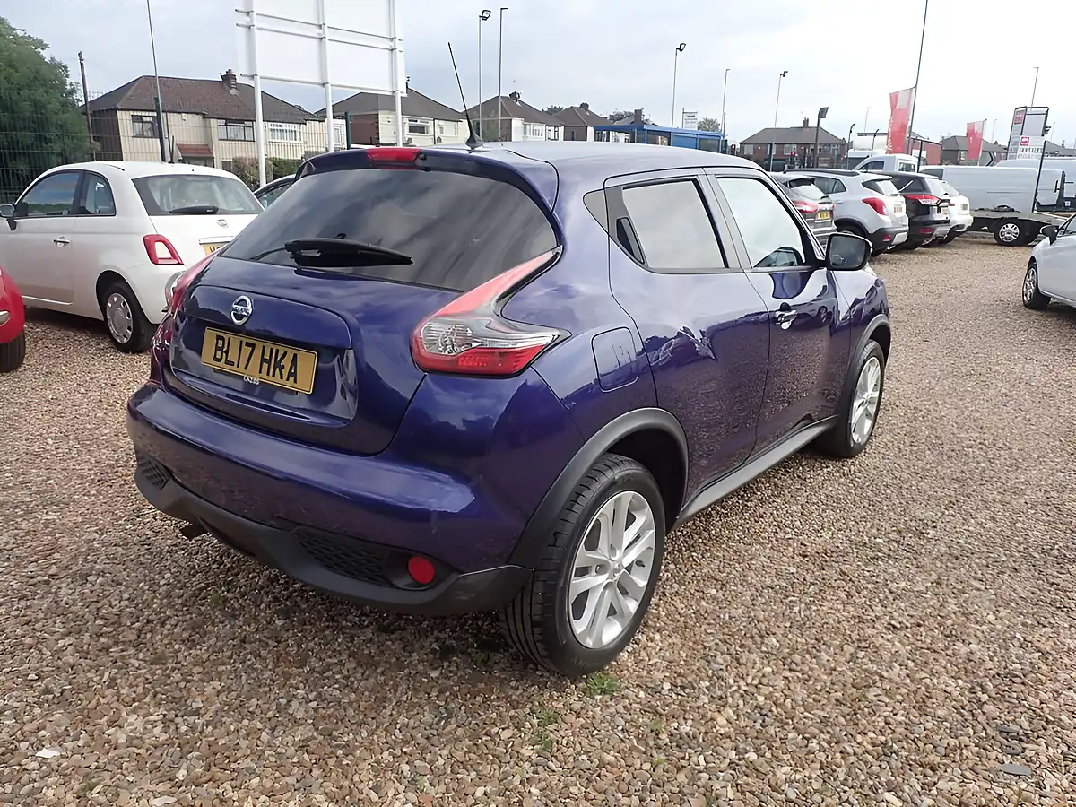 Used 2017 Nissan Juke N-Connecta Blue - Interior and Exterior details 19