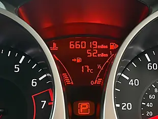 Used 2017 Nissan Juke N-Connecta Blue - Interior and Exterior details 11
