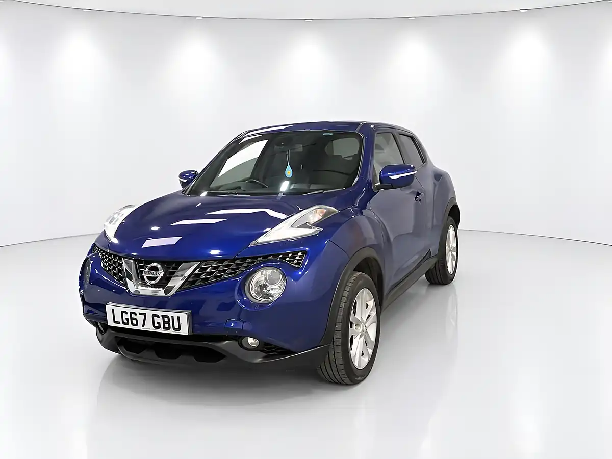 Used 2017 Nissan Juke N-Connecta Blue - Interior and Exterior details 4