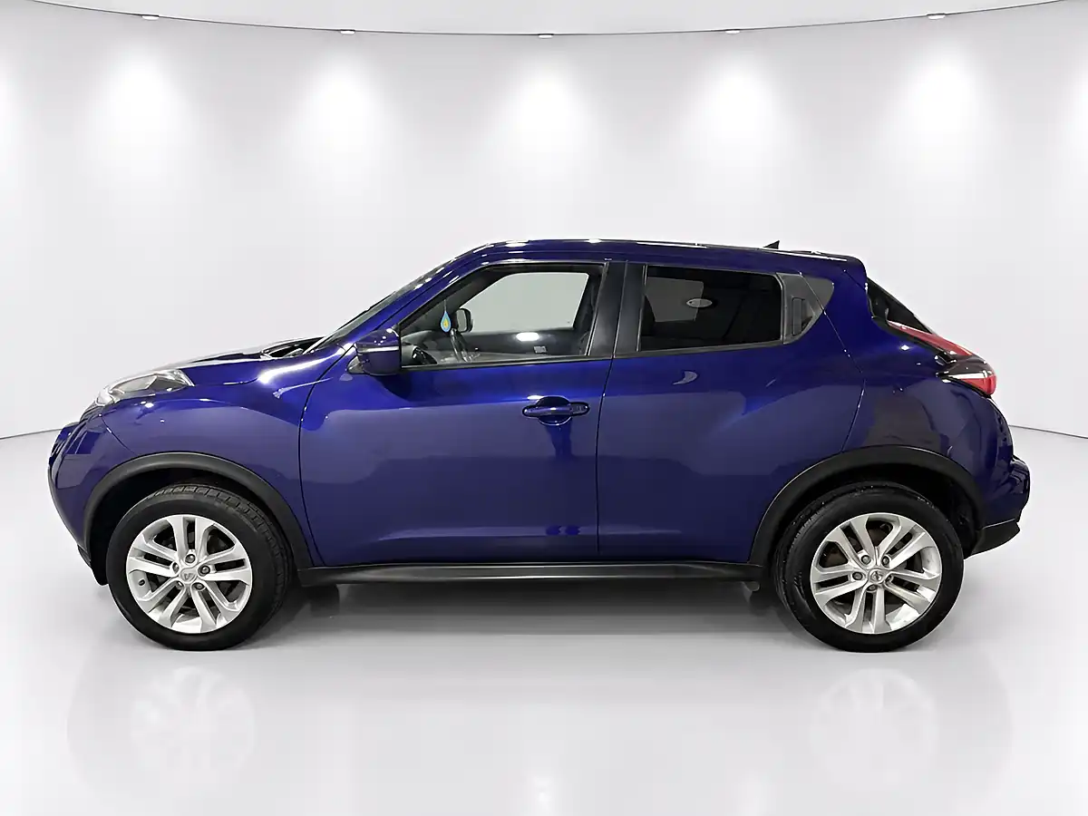 Used 2017 Nissan Juke N-Connecta Blue - Interior and Exterior details 5
