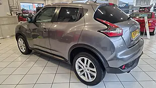 Used 2017 Nissan Juke N-Connecta Grey - Interior and Exterior details 4