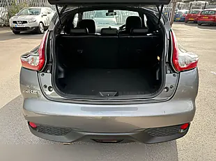 Used 2017 Nissan Juke N-Connecta Grey - Interior and Exterior details 11