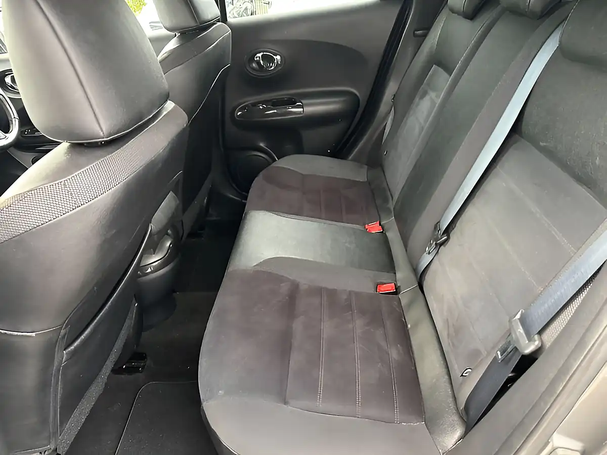 Used 2017 Nissan Juke N-Connecta Grey - Interior and Exterior details 19