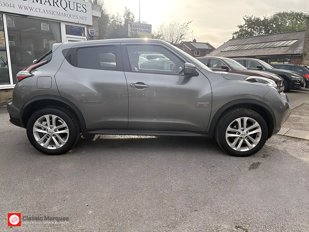 Used 2017 Nissan Juke N-Connecta Grey - Interior and Exterior details 7