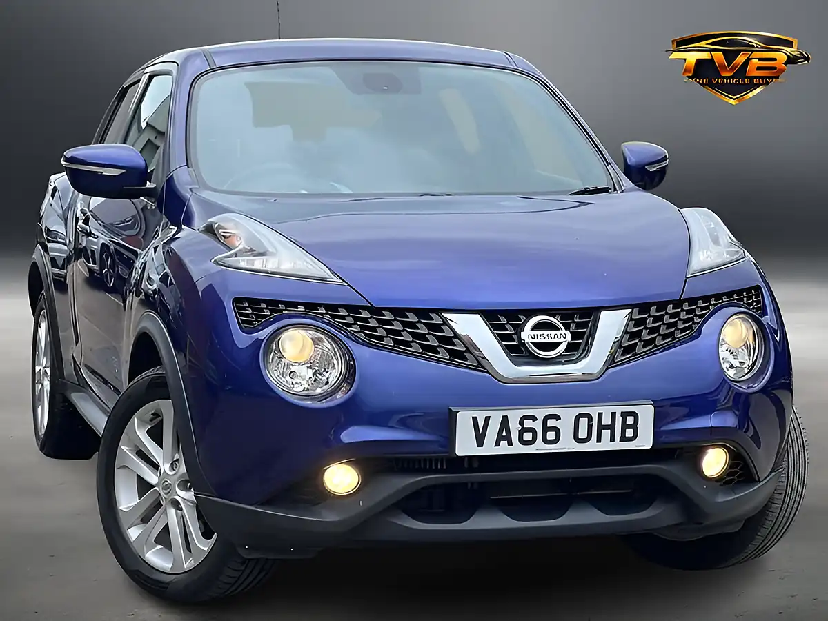 Used 2017 Nissan Juke N-Connecta Ink Blue - Front View