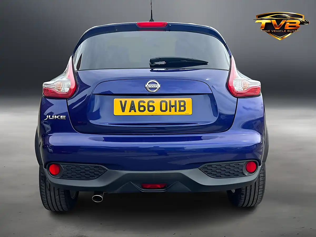 Used 2017 Nissan Juke N-Connecta Ink Blue - Interior and Exterior details 6