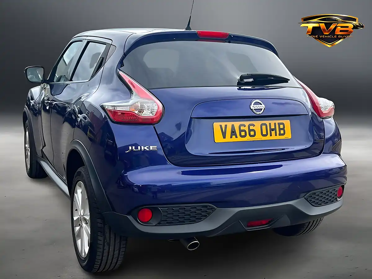 Used 2017 Nissan Juke N-Connecta Ink Blue - Interior and Exterior details 7