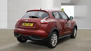 Used 2017 Nissan Juke N-Connecta Red - Interior and Exterior details 4