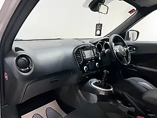 Used 2017 Nissan Juke N-Connecta Silver - Interior and Exterior details 13