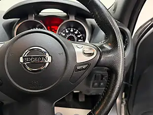 Used 2017 Nissan Juke N-Connecta Silver - Interior and Exterior details 17