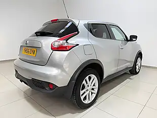Used 2017 Nissan Juke N-Connecta Silver - Interior and Exterior details 8