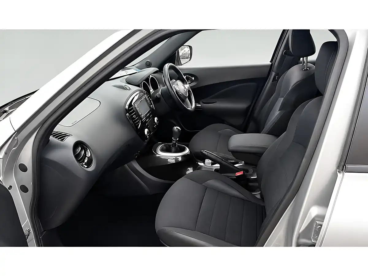 Used 2017 Nissan Juke N-Connecta Silver - Interior and Exterior details 7