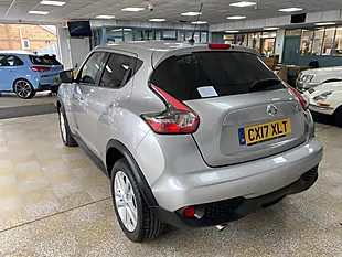 Used 2017 Nissan Juke N-Connecta Silver - Interior and Exterior details 5