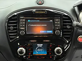 Used 2017 Nissan Juke N-Connecta Silver - Interior and Exterior details 16