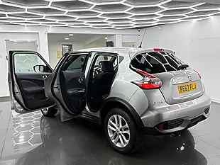 Used 2017 Nissan Juke N-Connecta Silver - Interior and Exterior details 9