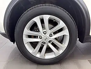 Used 2017 Nissan Juke N-Connecta White - Interior and Exterior details 11