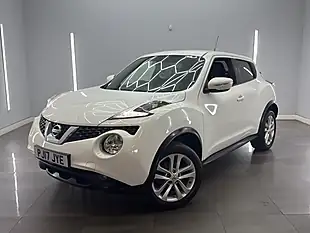 Used 2017 Nissan Juke N-Connecta White - Interior and Exterior details 3