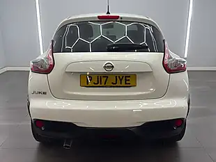 Used 2017 Nissan Juke N-Connecta White - Interior and Exterior details 5