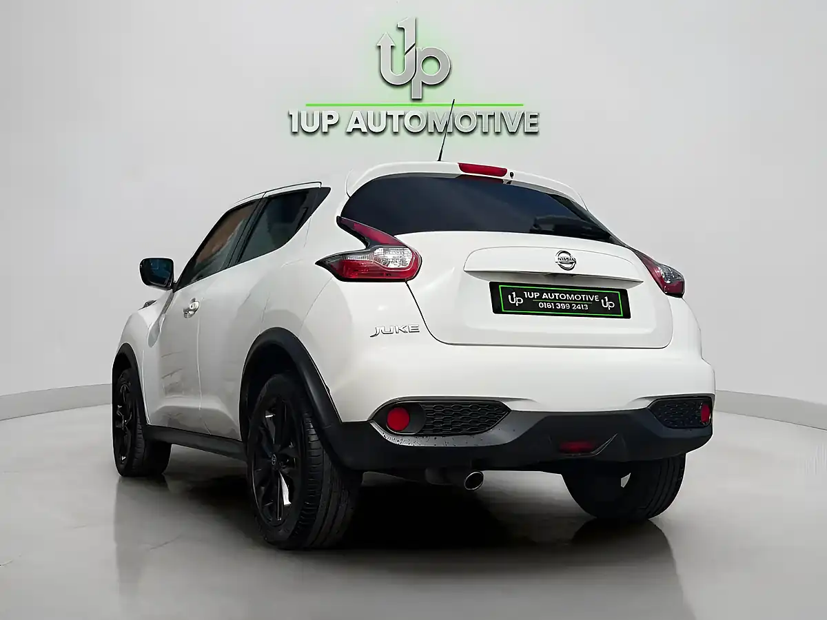 Used 2017 Nissan Juke N-Connecta White - Interior and Exterior details 5