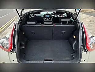Used 2017 Nissan Juke N-Connecta White - Interior and Exterior details 12