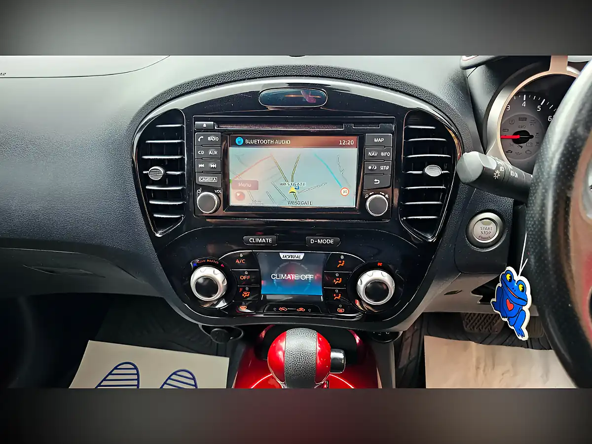 Used 2017 Nissan Juke N-Connecta White - Interior and Exterior details 17