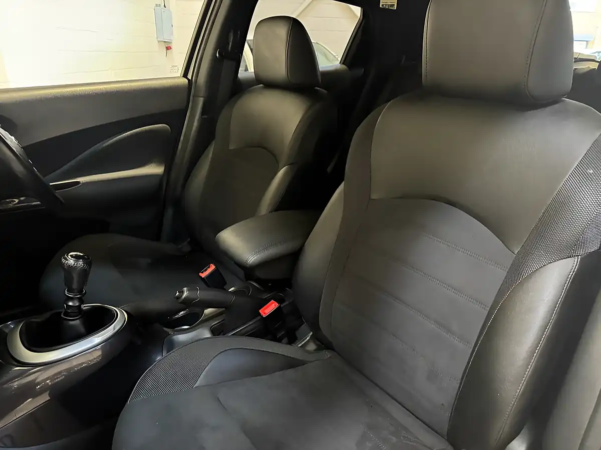Used 2017 Nissan Juke N-Connecta White - Interior and Exterior details 14