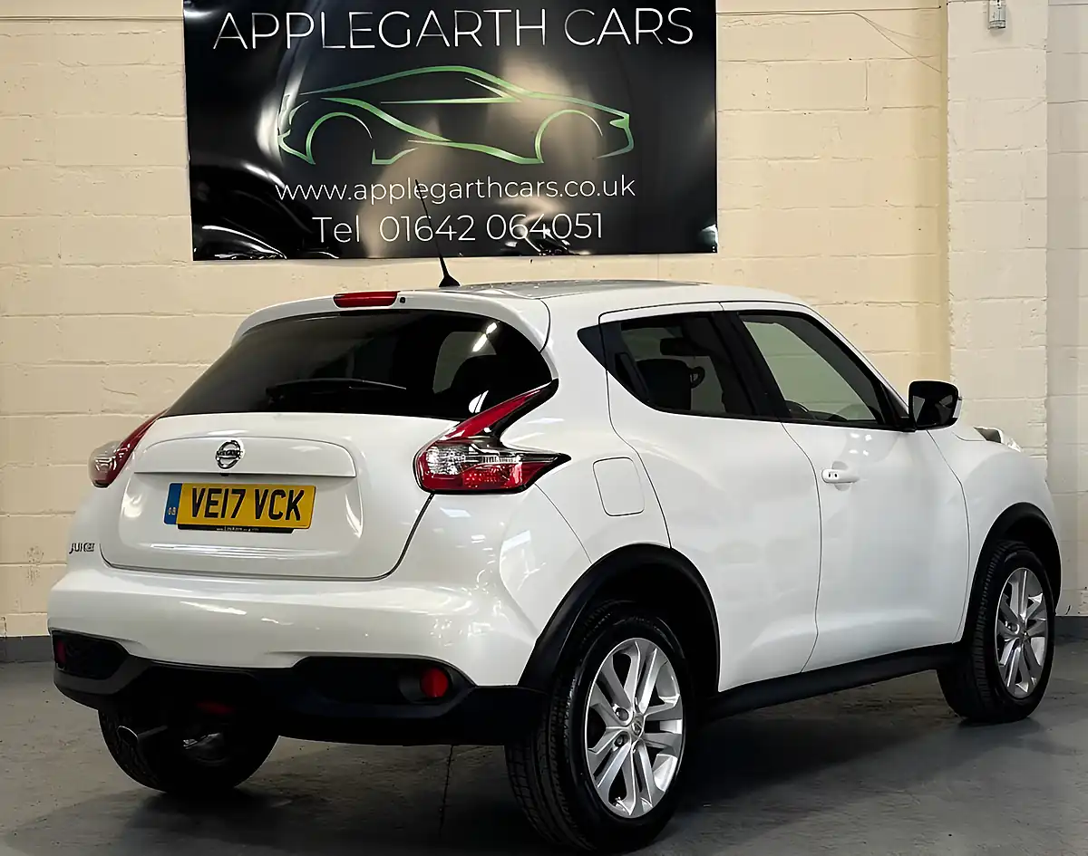 Used 2017 Nissan Juke N-Connecta White - Interior and Exterior details 3
