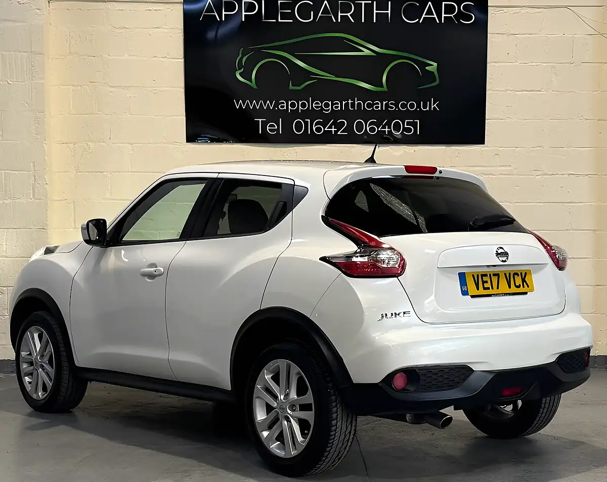 Used 2017 Nissan Juke N-Connecta White - Interior and Exterior details 7