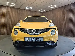 Used 2017 Nissan Juke N-Connecta Yellow - Interior and Exterior details 3
