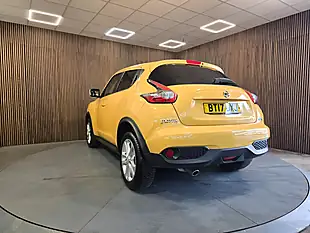 Used 2017 Nissan Juke N-Connecta Yellow - Interior and Exterior details 5