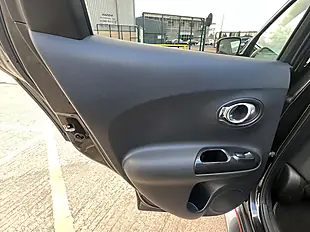 Used 2017 Nissan Juke Nismo RS Pearl Black - Interior and Exterior details 16