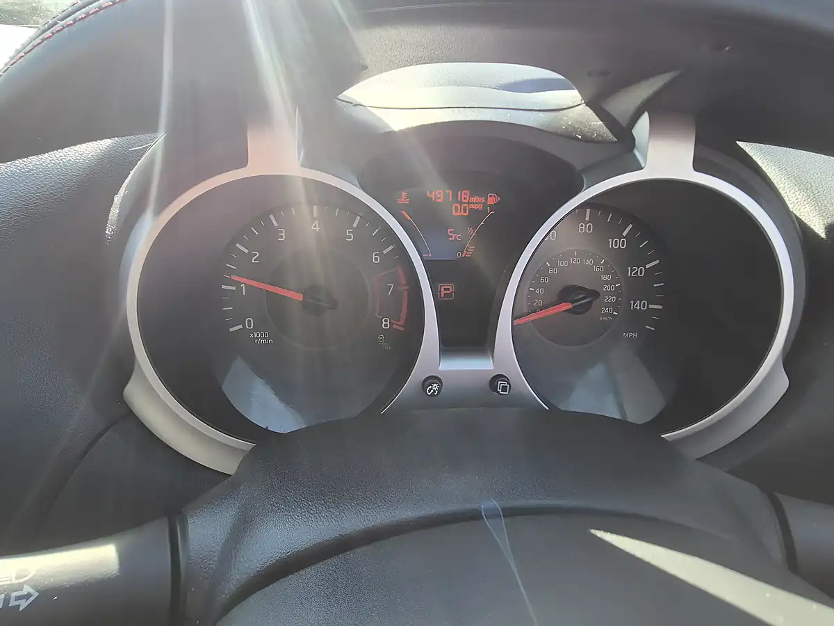 Used 2017 Nissan Juke Tekna Black - Interior and Exterior details 16