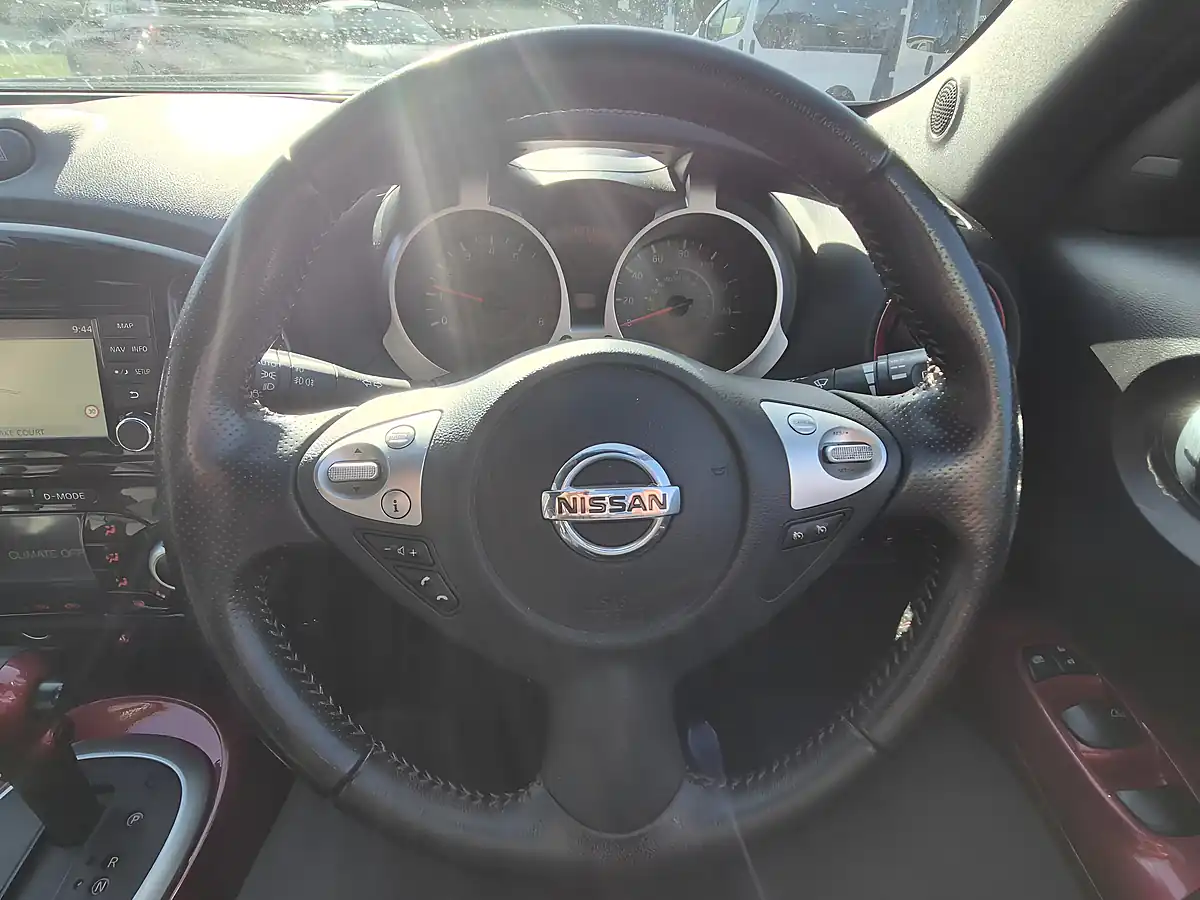 Used 2017 Nissan Juke Tekna Black - Interior and Exterior details 17