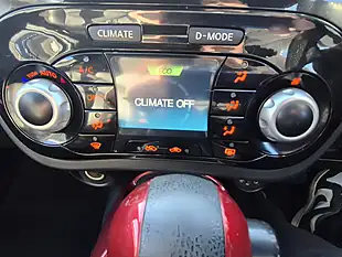 Used 2017 Nissan Juke Tekna Black - Interior and Exterior details 19