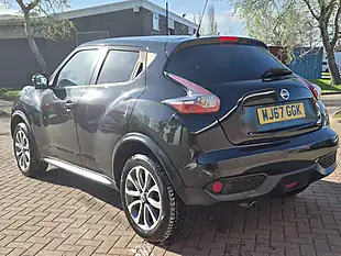Used 2017 Nissan Juke Tekna Black - Interior and Exterior details 7