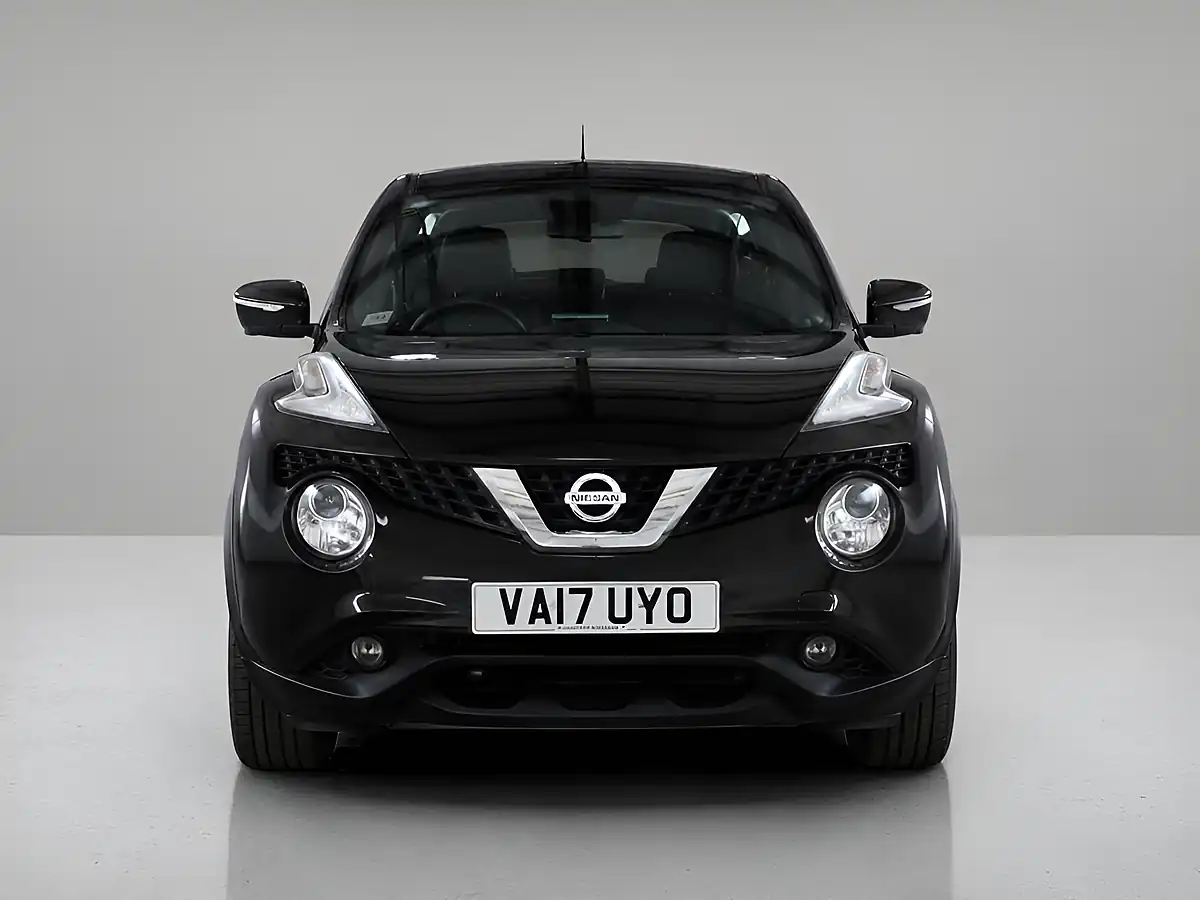 Used 2017 Nissan Juke Tekna Black - Interior and Exterior details 3