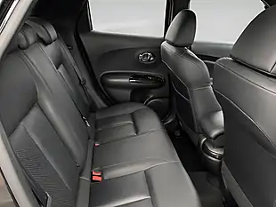 Used 2017 Nissan Juke Tekna Black - Interior and Exterior details 9