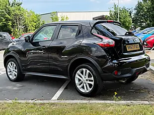 Used 2017 Nissan Juke Tekna Black - Interior and Exterior details 4