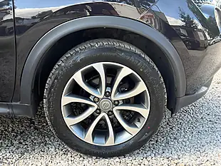 Used 2017 Nissan Juke Tekna Black - Interior and Exterior details 14