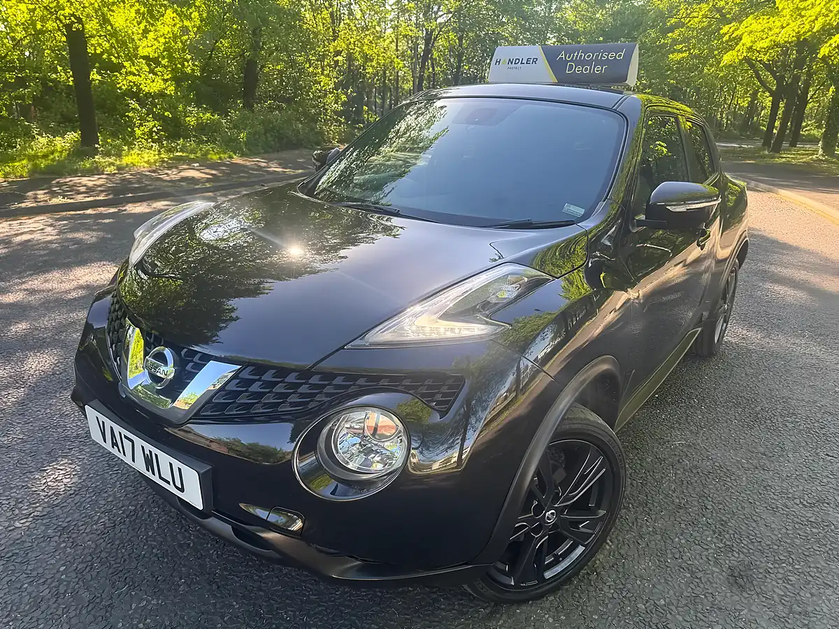 Used 2017 Nissan Juke Tekna Black - Interior and Exterior details 10