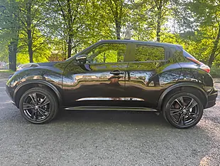 Used 2017 Nissan Juke Tekna Black - Interior and Exterior details 12